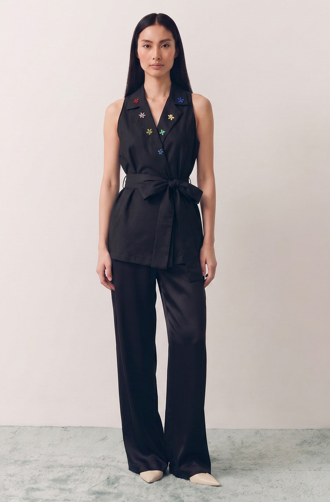 Essa Sleeveless Coat